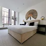 The Stray Adjacent, Interior-designed 2-bed Apartment- Luxury