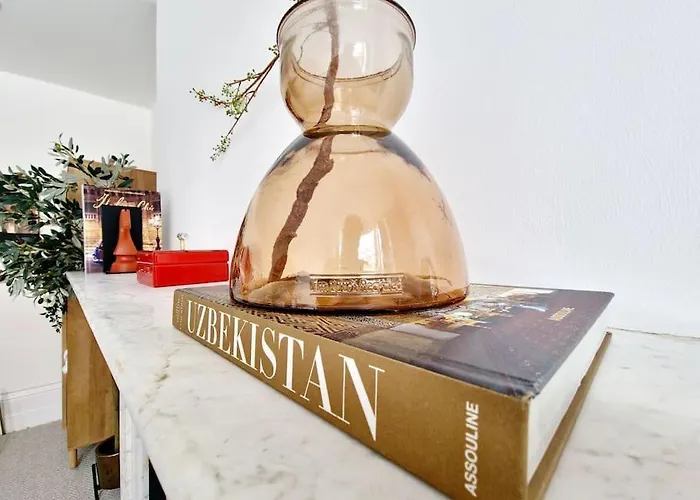 Apartamento The Stray Adjacent, Interior-designed 2-bed Apartment- Luxury *